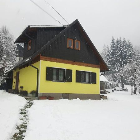 Kuca Za Odmor Forest Dream U Blizini Rijeke Kupe Plesce Exterior photo